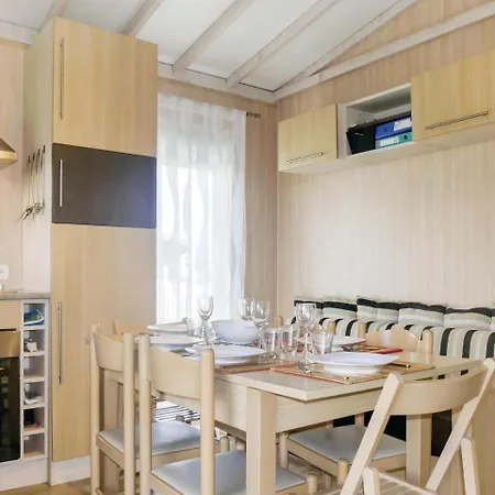 Holiday home Beautiful In Maisy With Kitchen *